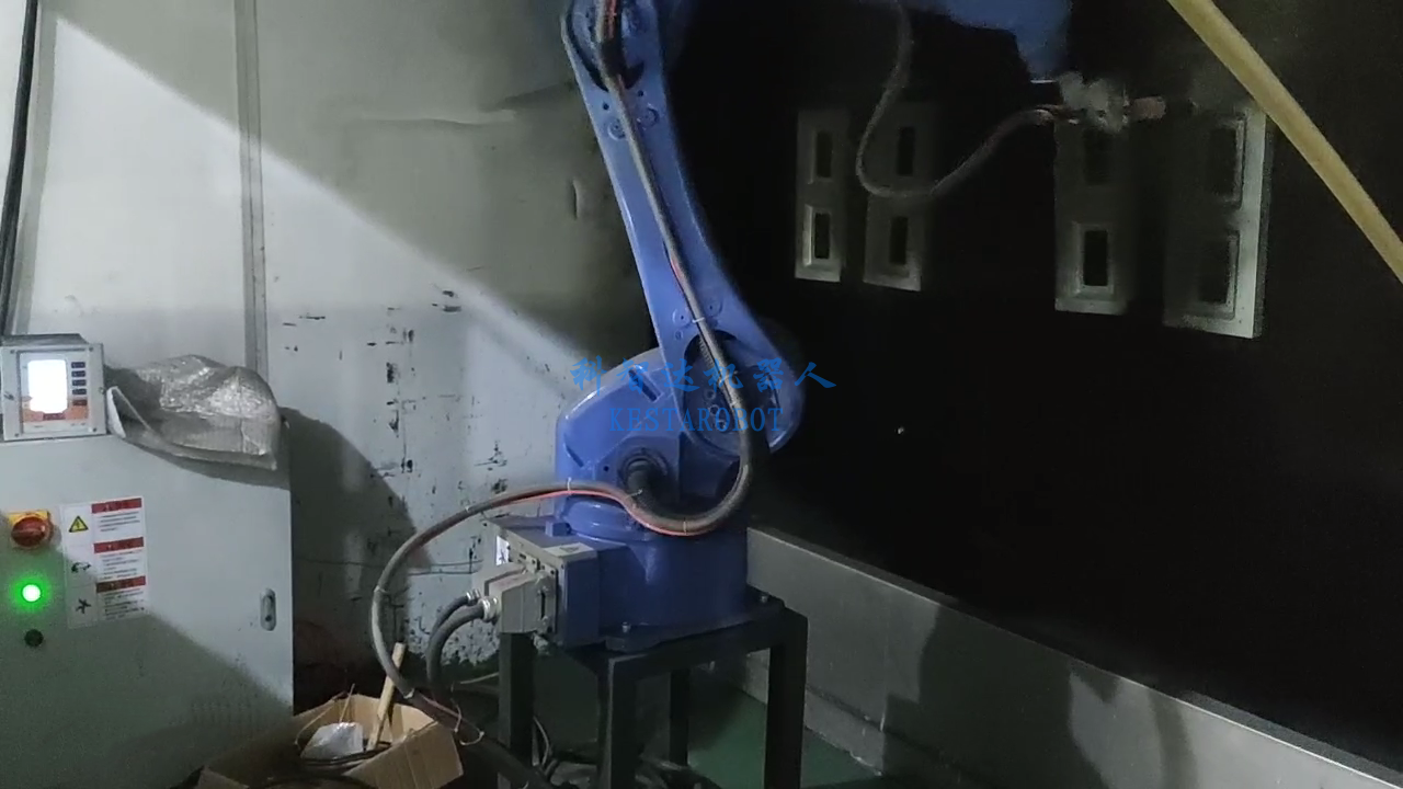 跟蹤噴粉機器人(游戲機左右側(cè)板)(圖3) 跟蹤噴粉機器人(游戲機左右側(cè)板)(圖3)